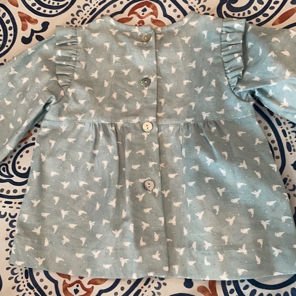 NEW Blouse w/diaper bottom-6M - Picture 3 of 3